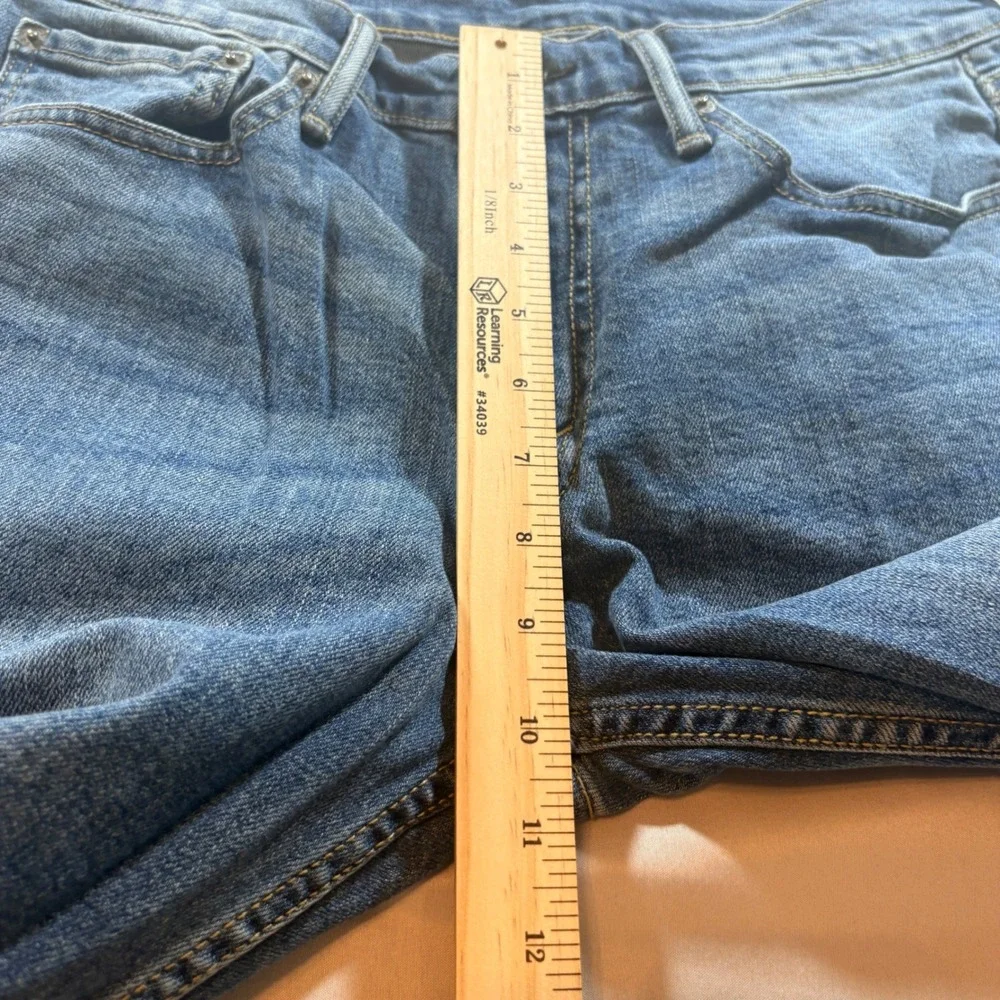 Levis denim signature