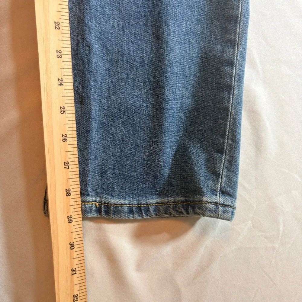 Levis color fit