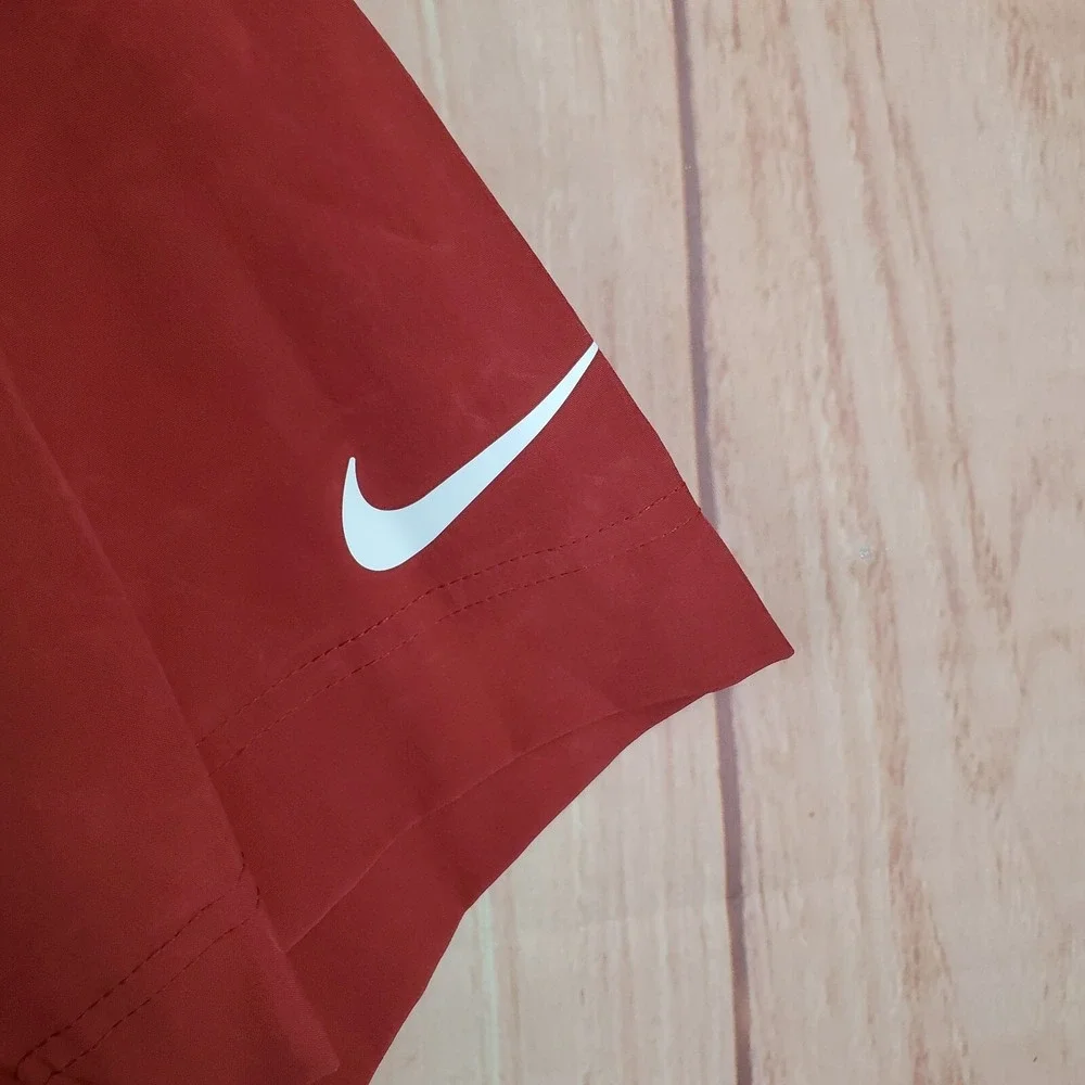 Nike new tags