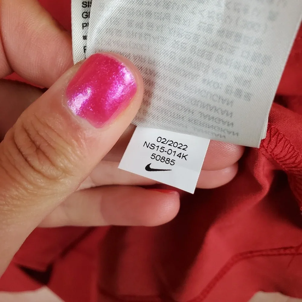 Nike new tags
