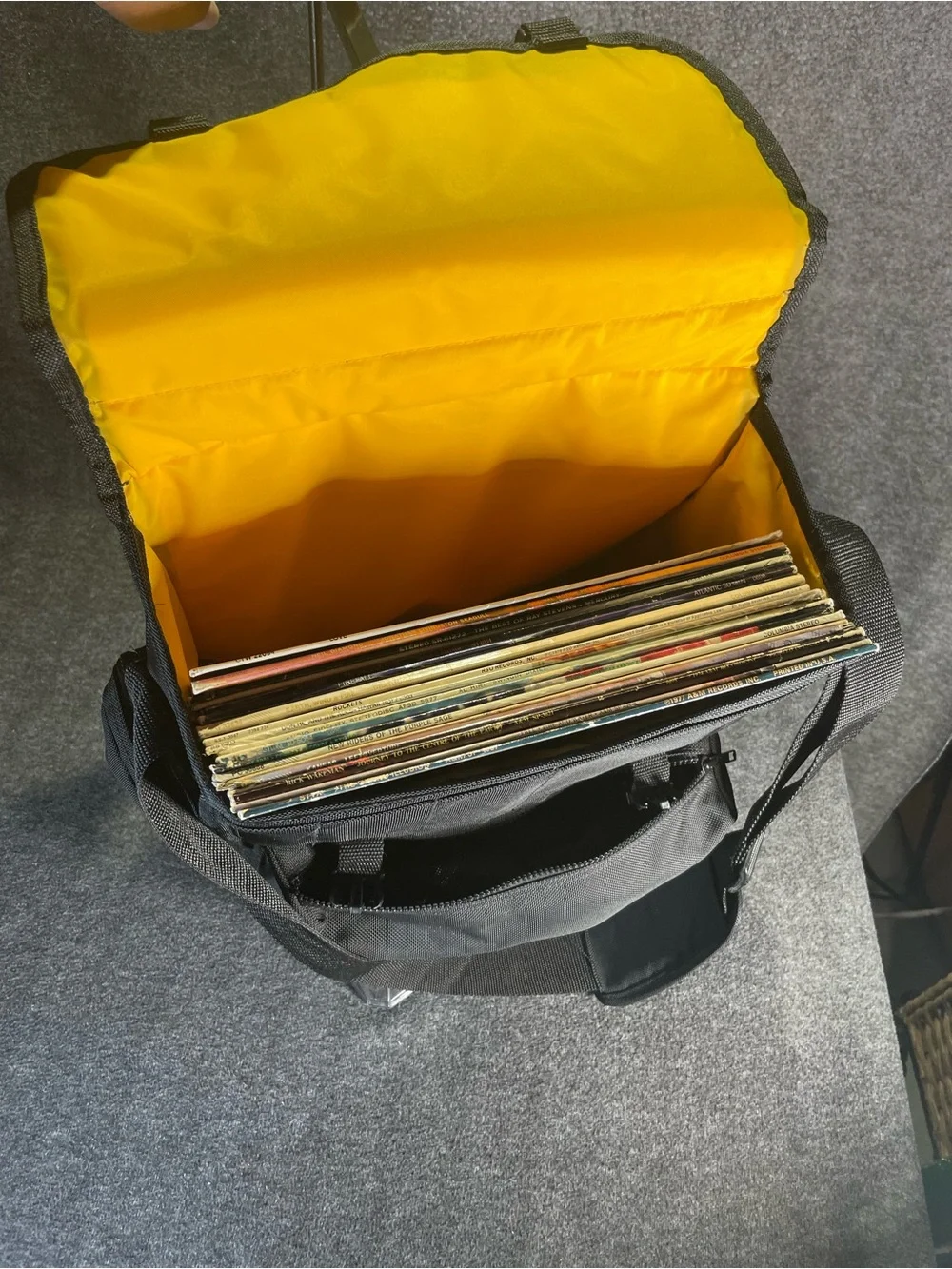 Caffeine record messenger