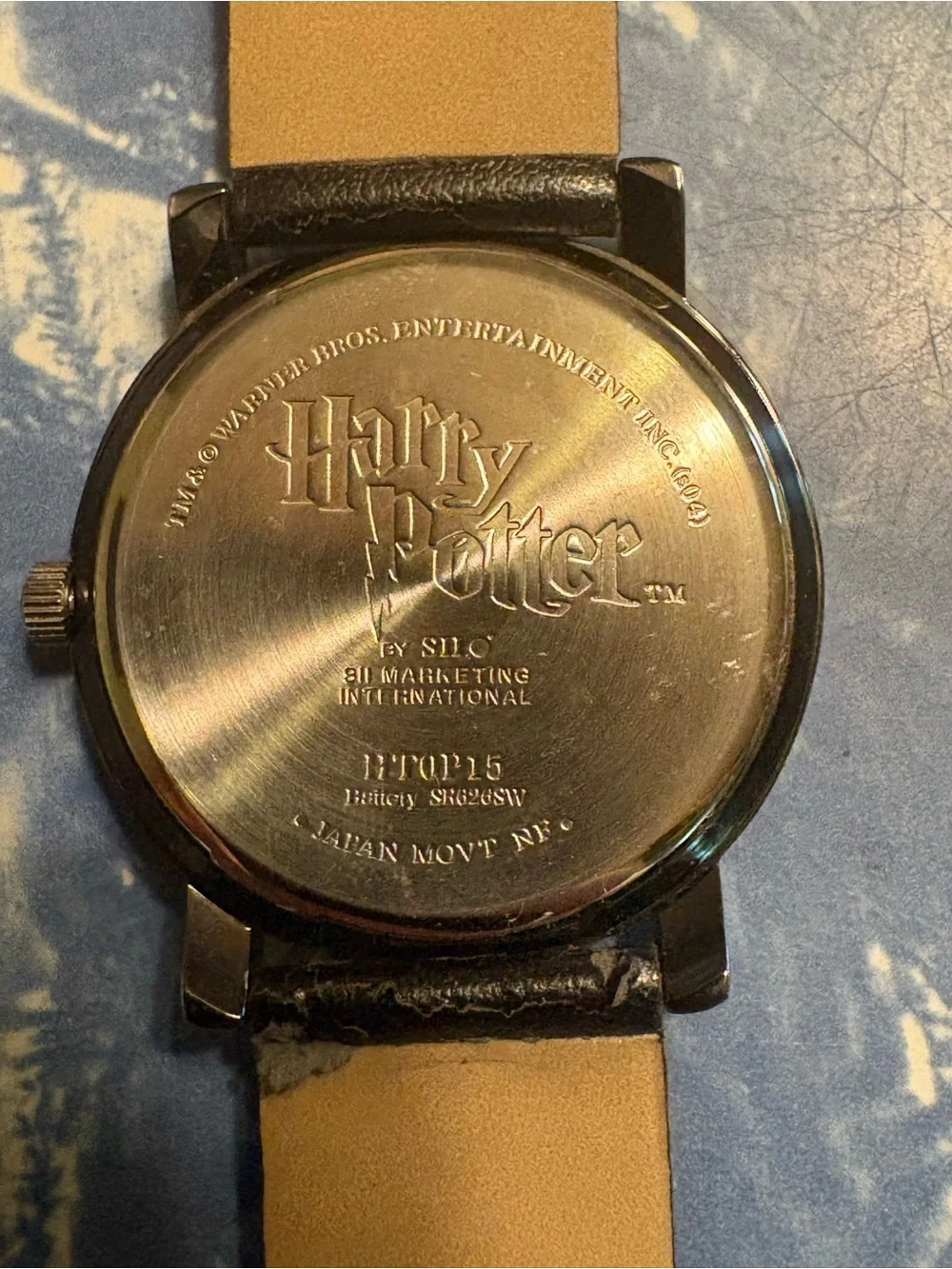 Warner Bros. bolt strap