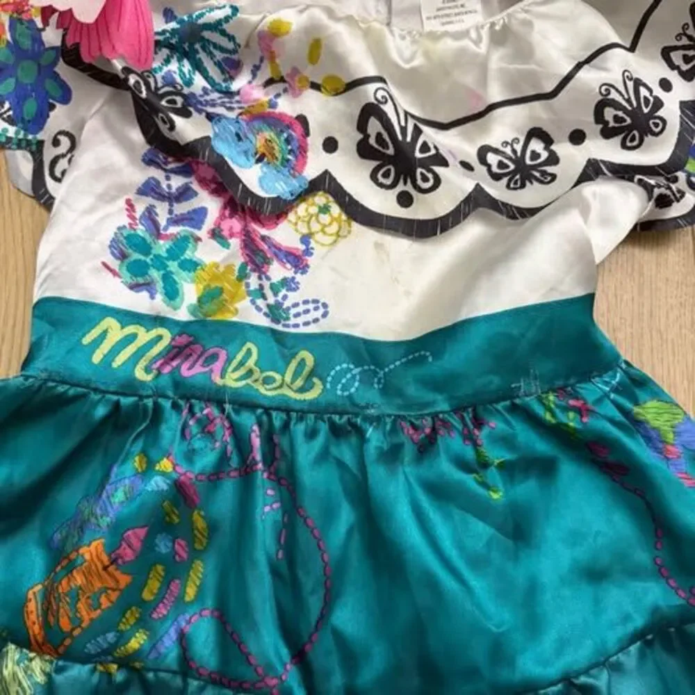 Disney vibrant size