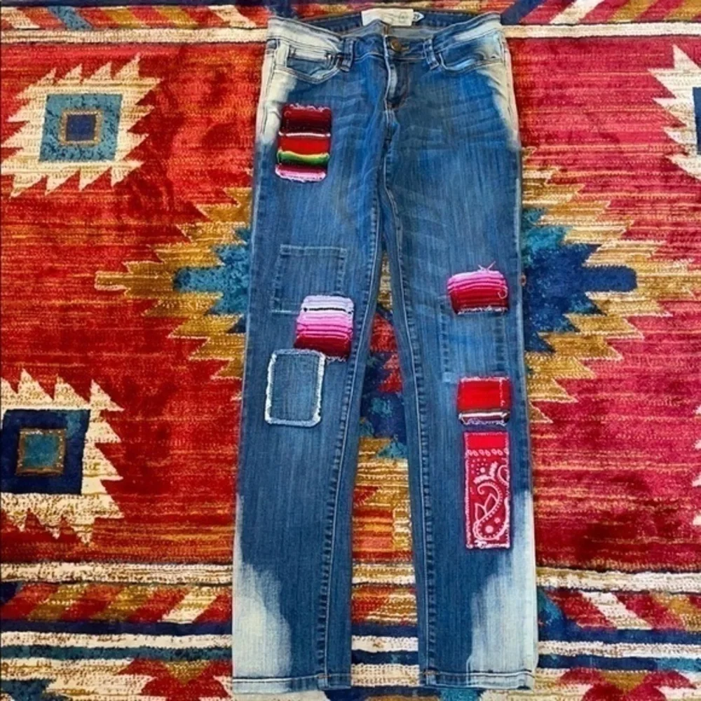 Free People blue website