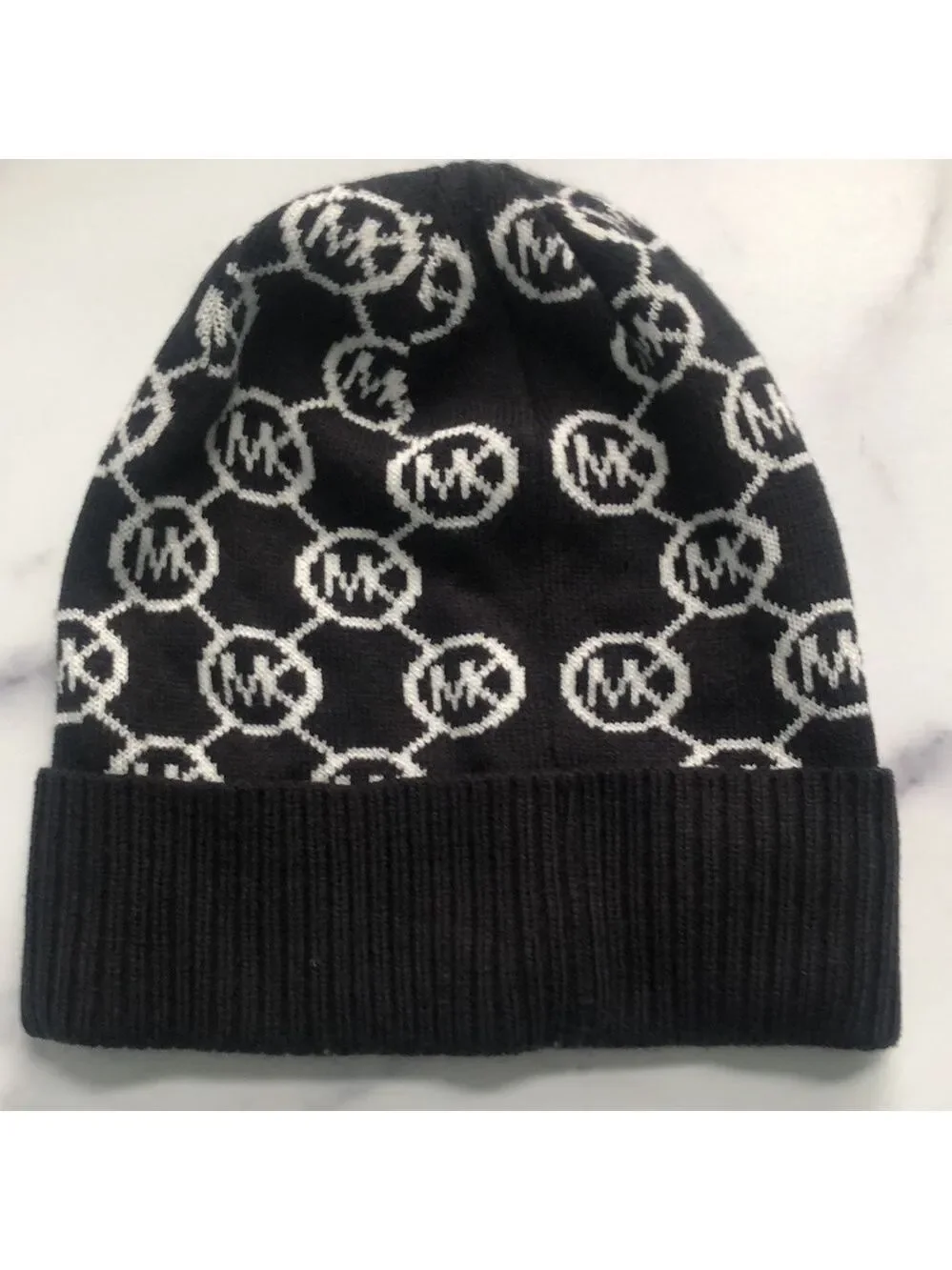 Michael Kors Signature MK Beanie Black White Women’s OS