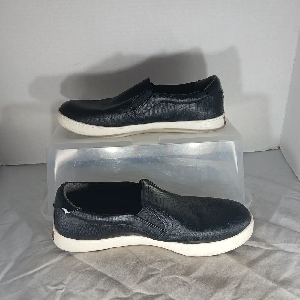 Dr. Scholls wear easy this