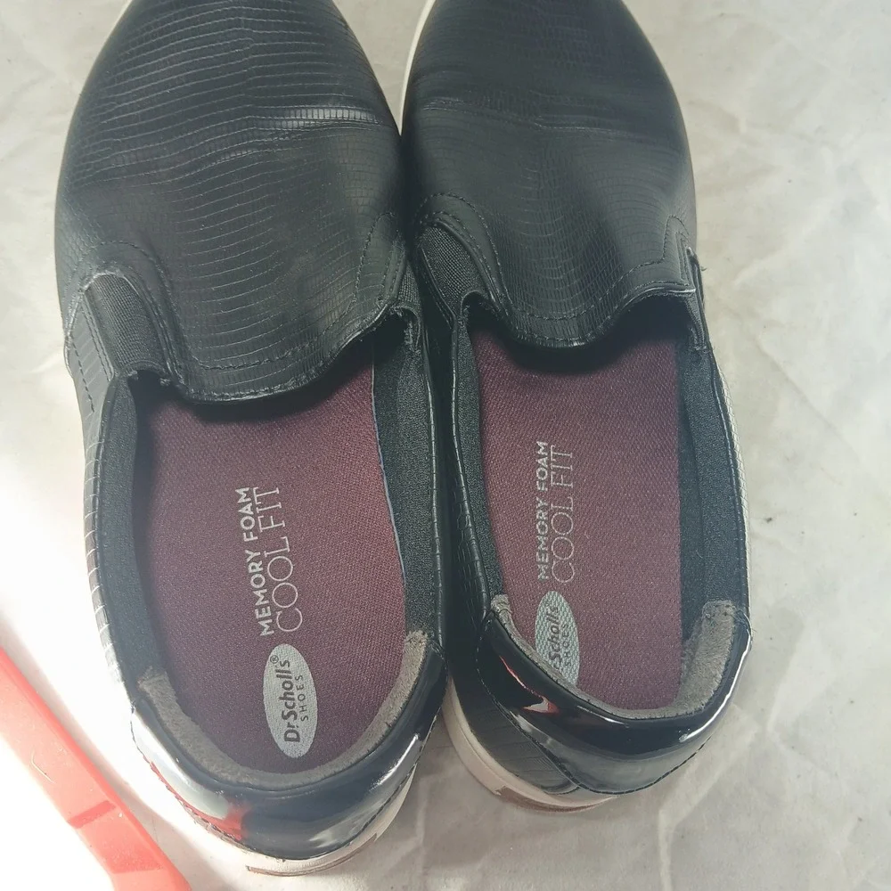 Dr. Scholls fabric closure casual