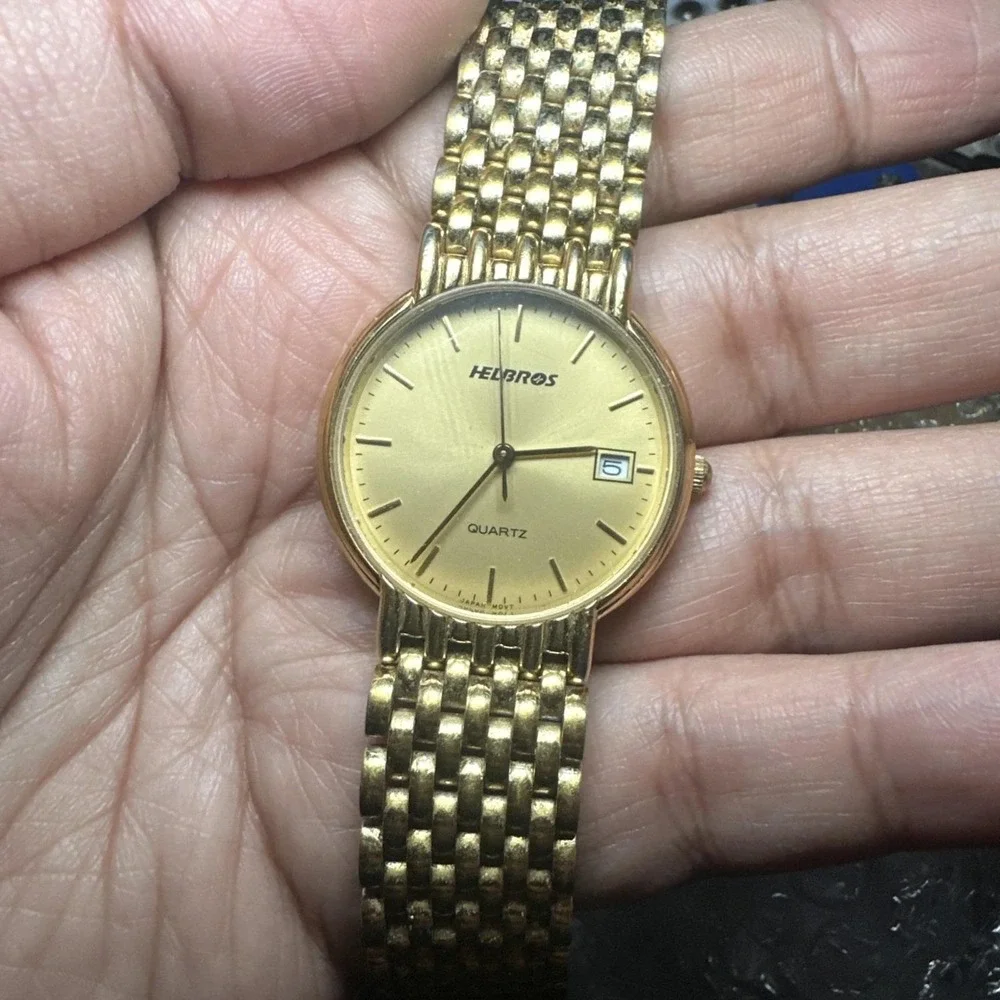 Works VTG Womens Helbros Gold Tone Quartz Big Dial 32mm Japan Running Fit 6.25in