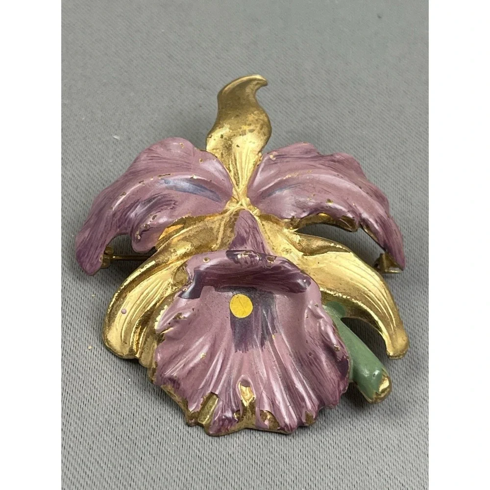 unbranded vintage orchid