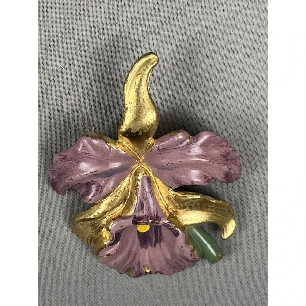 unbranded vintage orchid