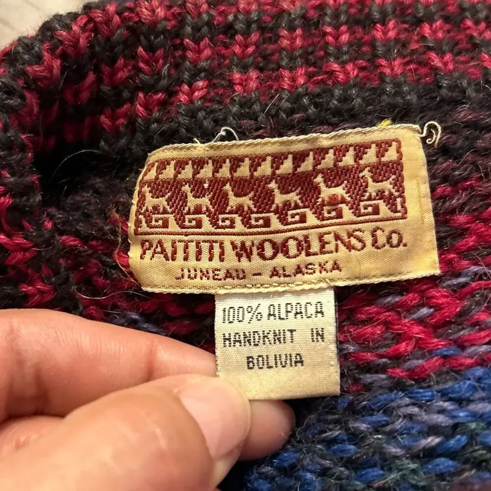 Paititi Woolens Co length shoulders