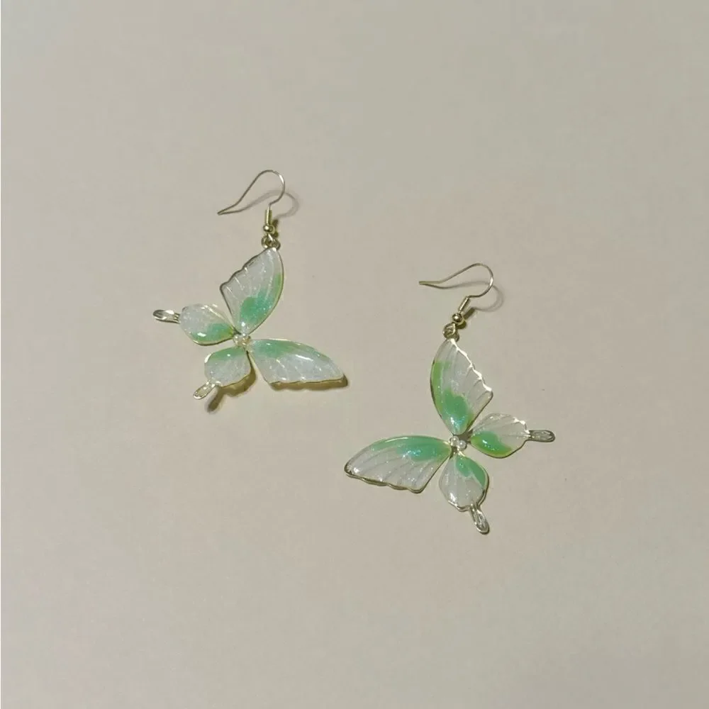 Anthropologie green acrylic