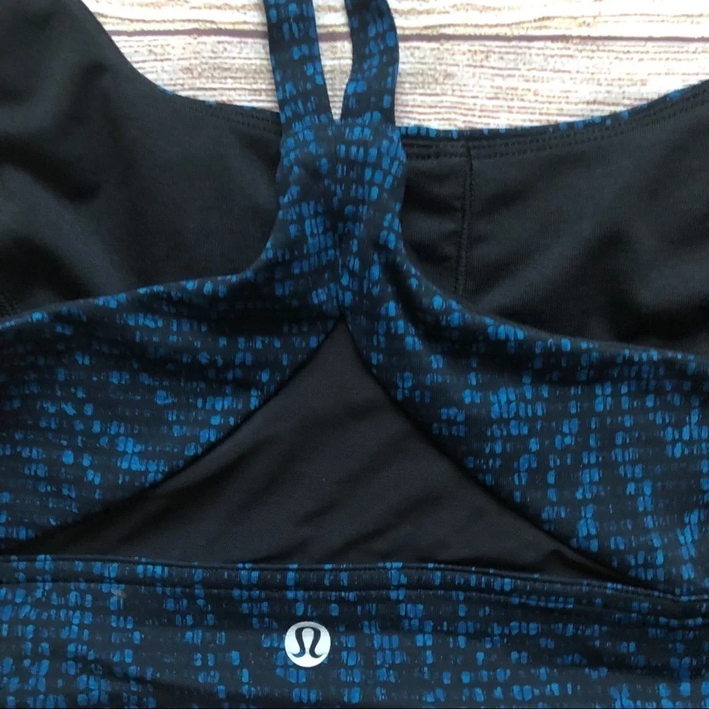 lululemon athletica size 10