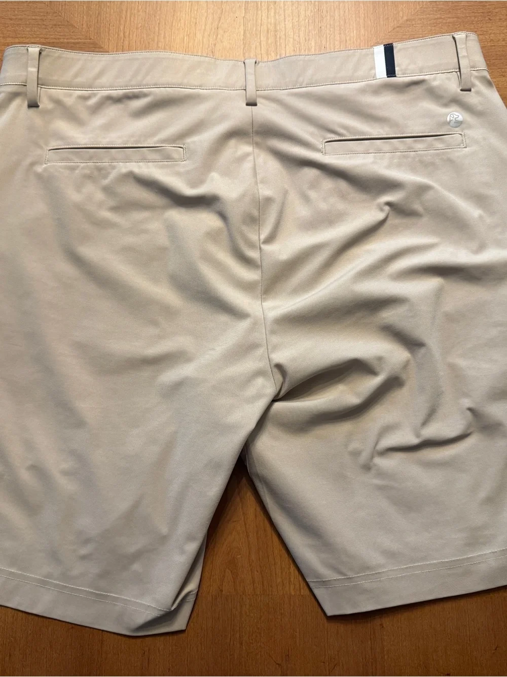 Rhoback tailored flat