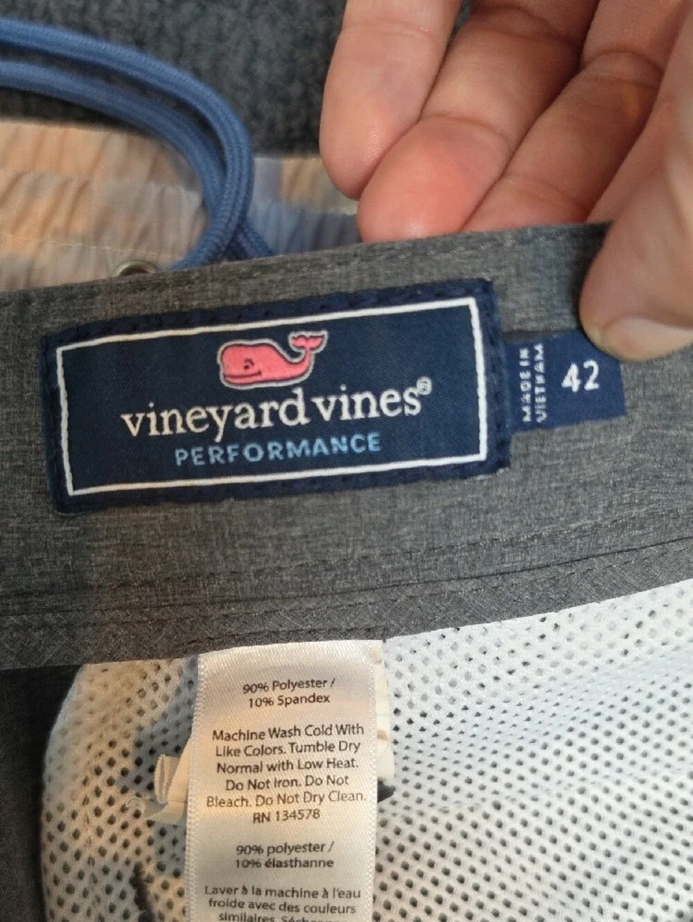 Vineyard Vines classic flat