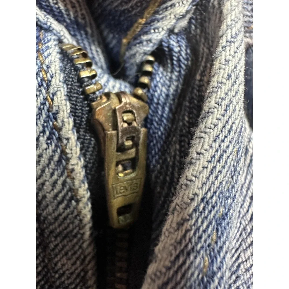 Levis brand levi