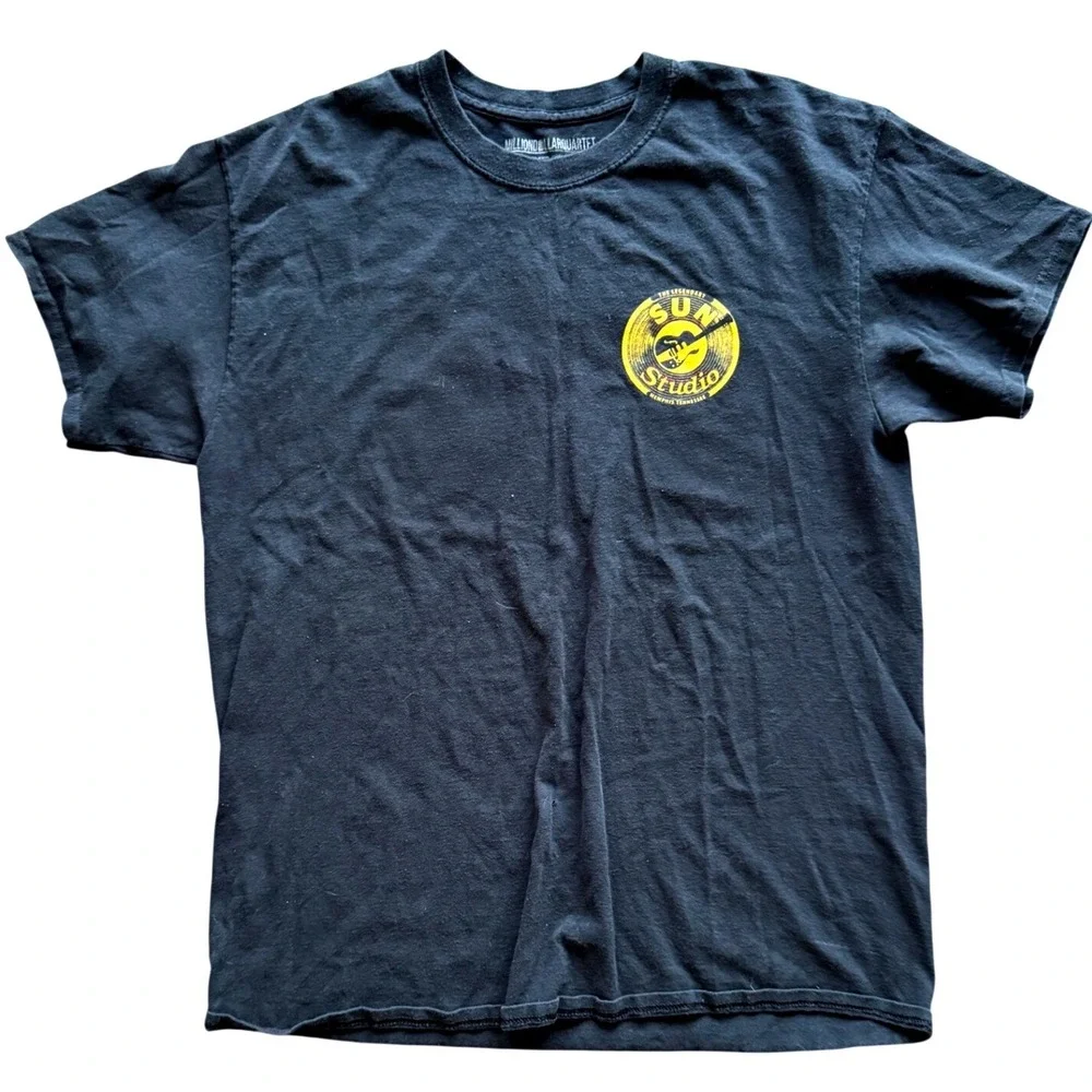 Sun Studio chest 33