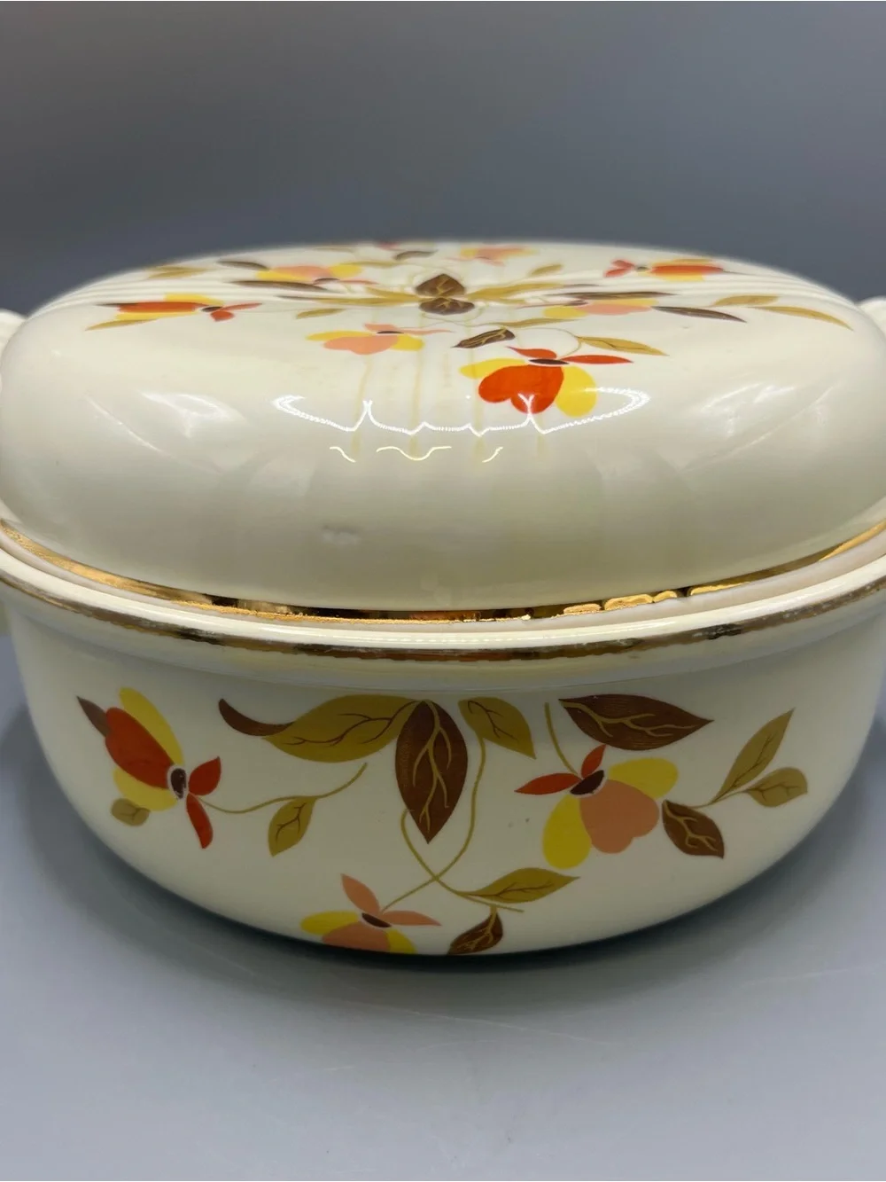 Vintage Hall’s Superior Jewel Tea Autumn Leaf Round 2 Qt. Casserole Dish w/ Lid