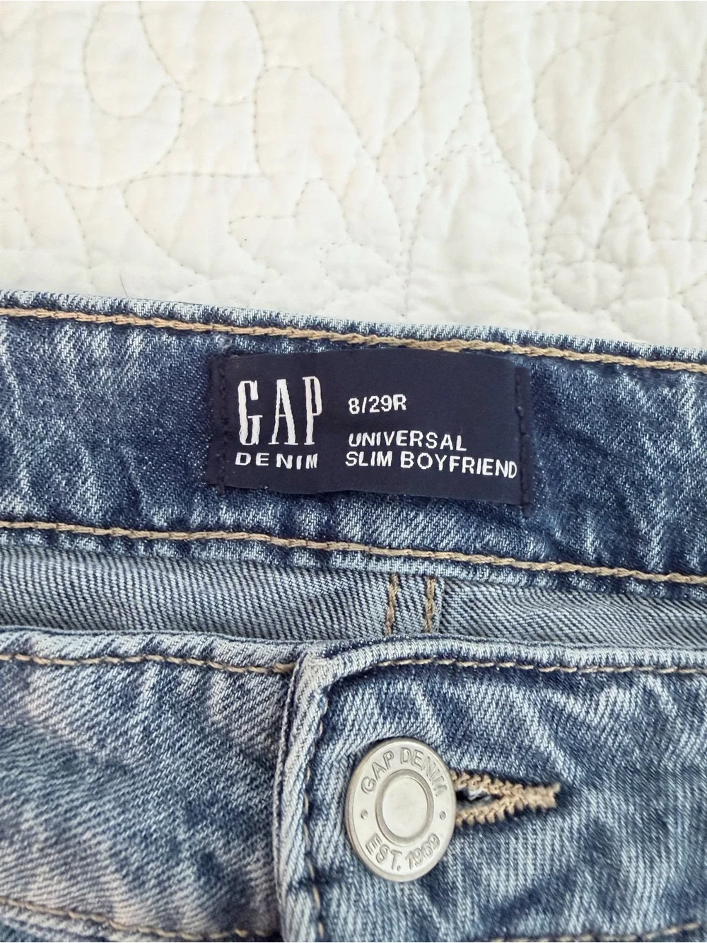 GAP relaxed boyfriend