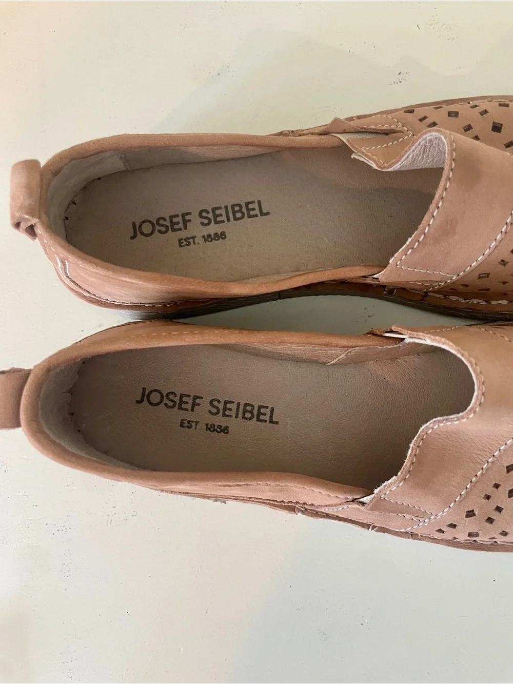 Josef Seibel please not