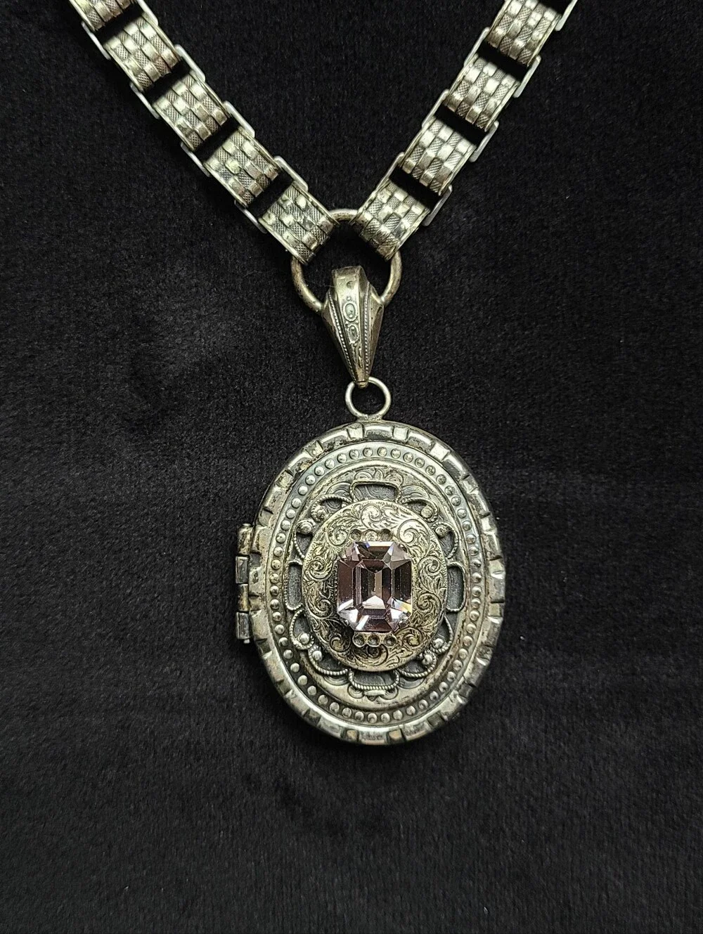 N/A antique victorian