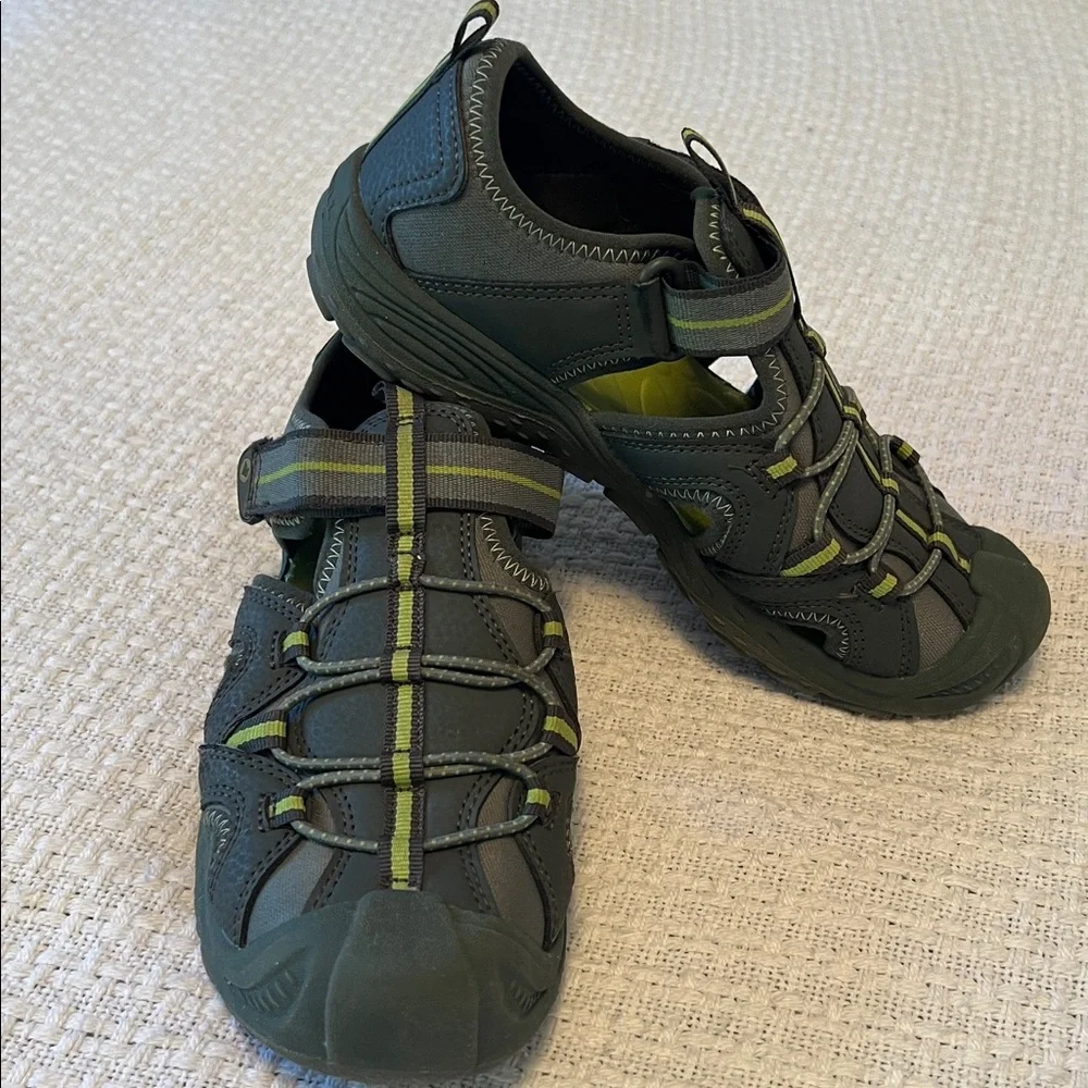Merrell kids sports