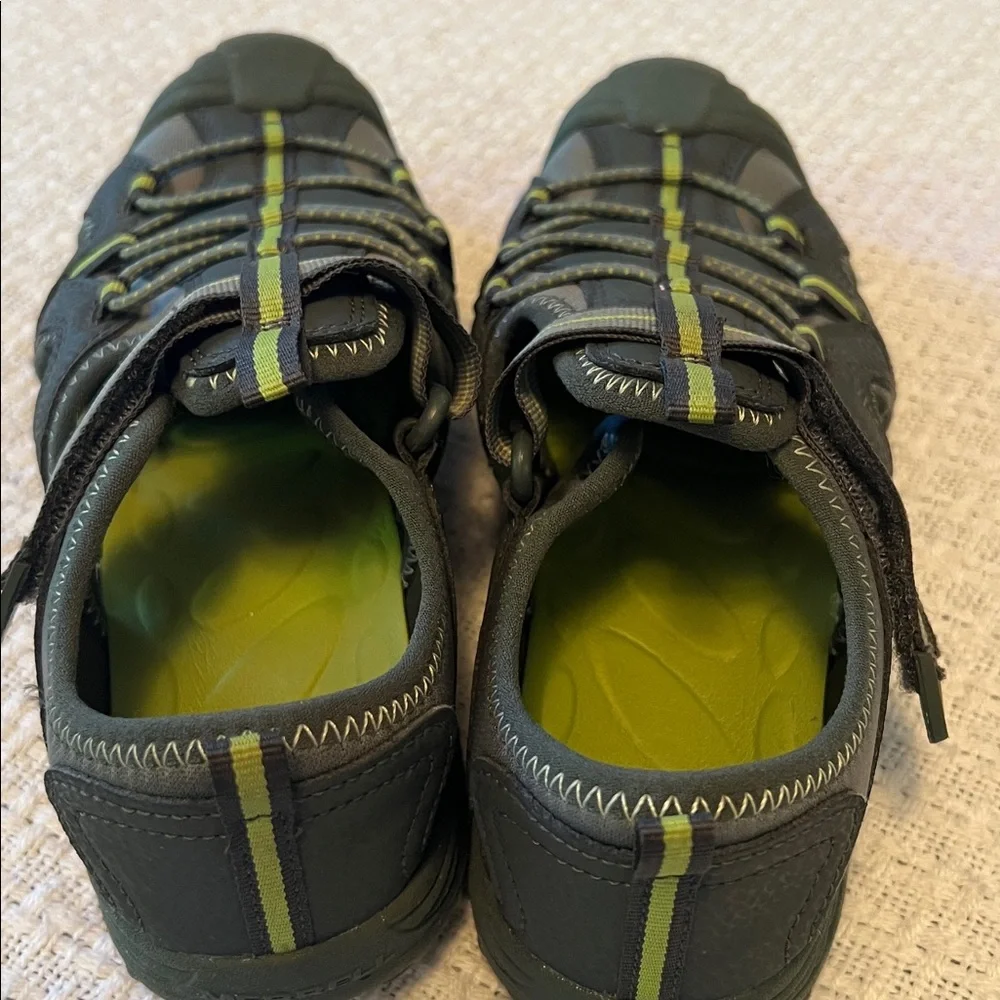 Merrell kids sports