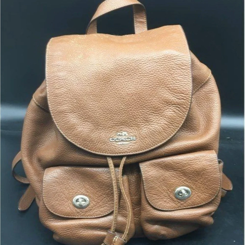 Coach top material style