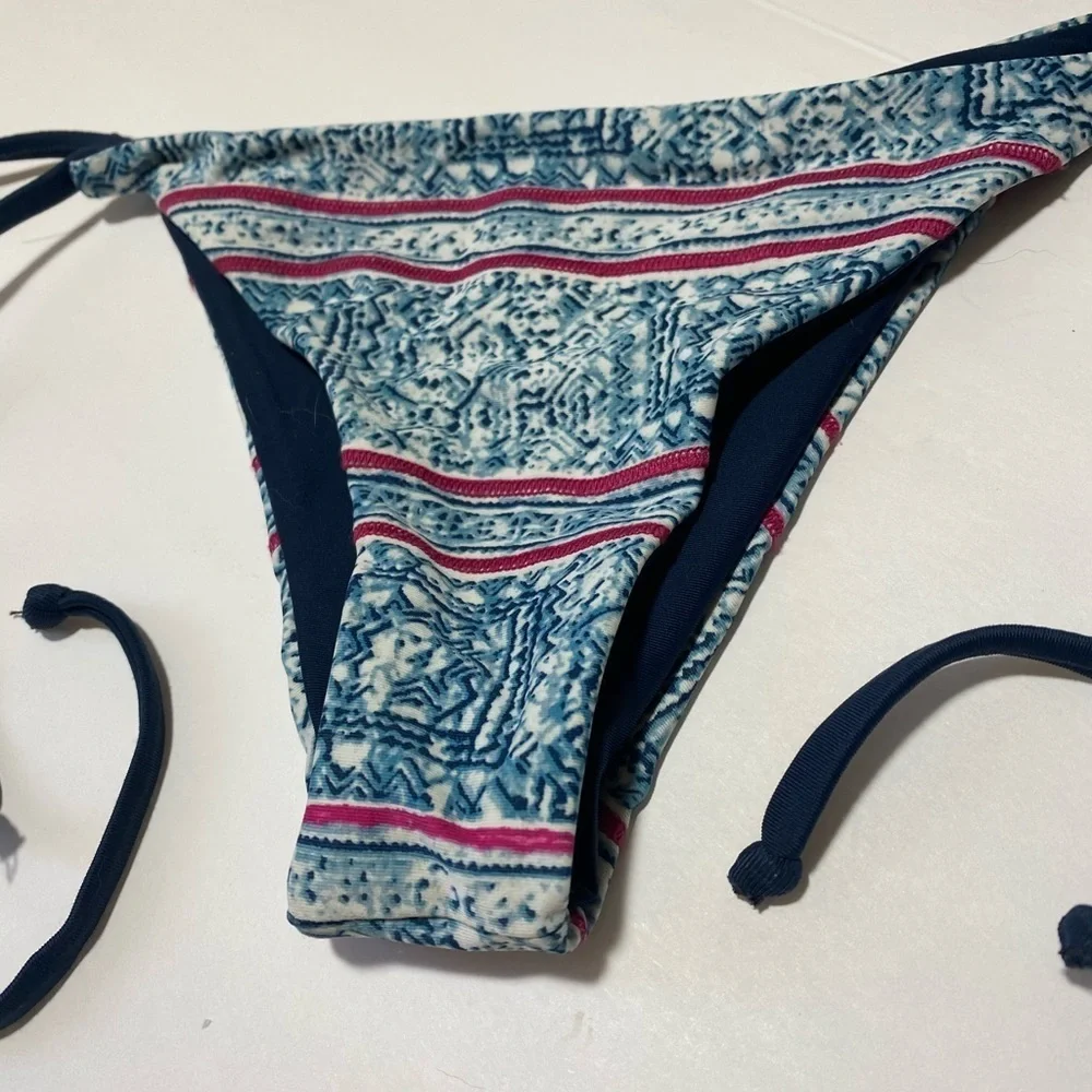 Frankies Bikinis good pre