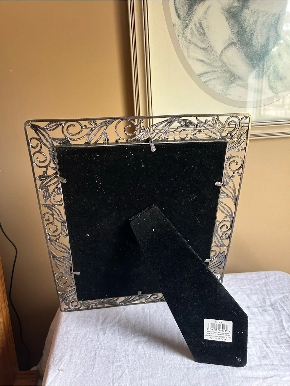 N/A silver ornate