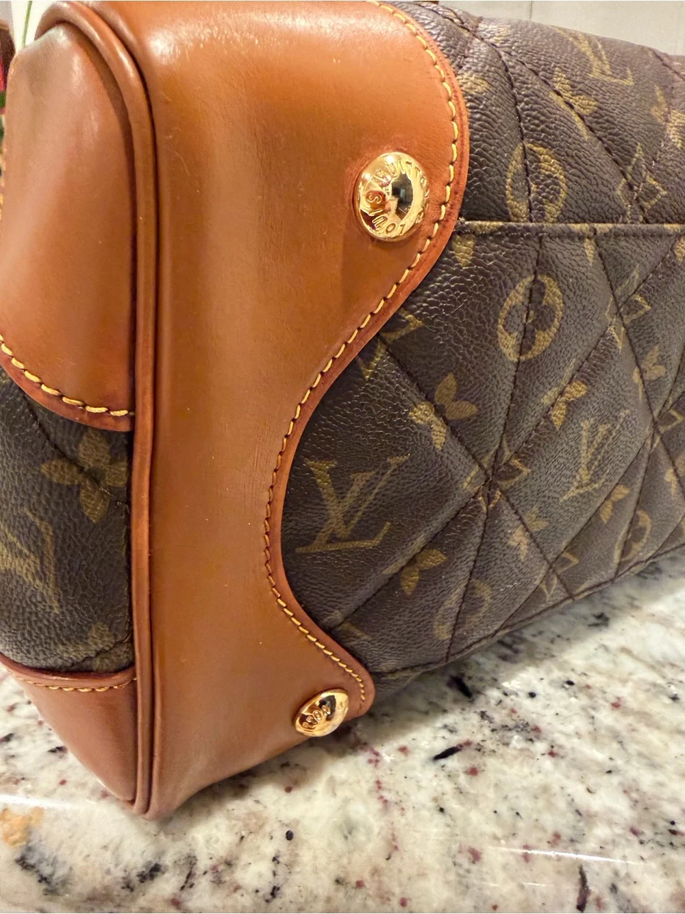 Louis Vuitton classic accents