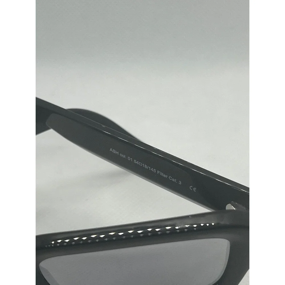 ANDY WOLF bold rectangular