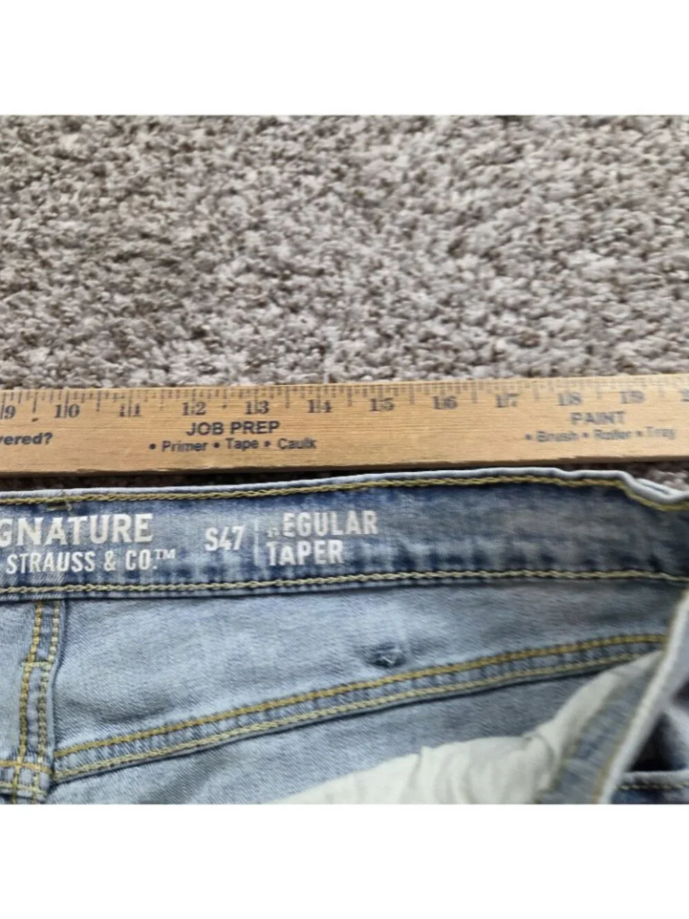 Levis has couple