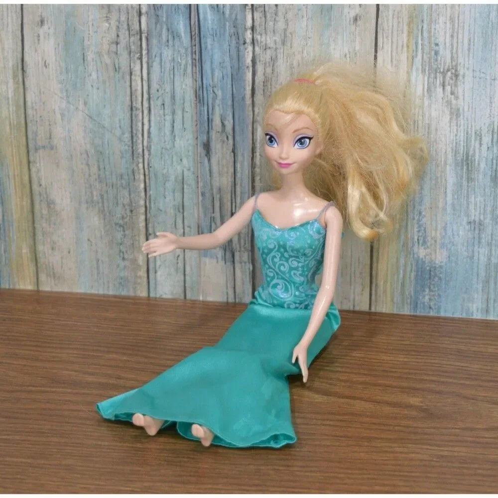 Mattel accessories elsa light