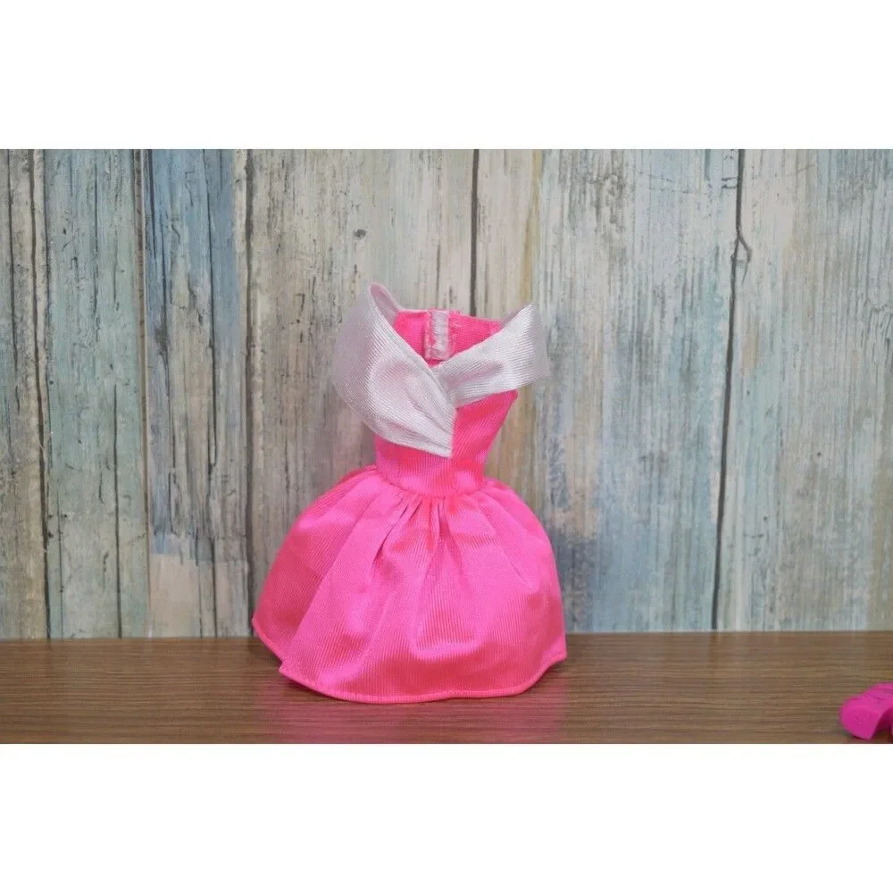 Barbie enchanting pink