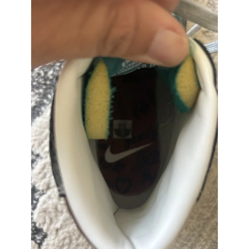 Nike blazer mid