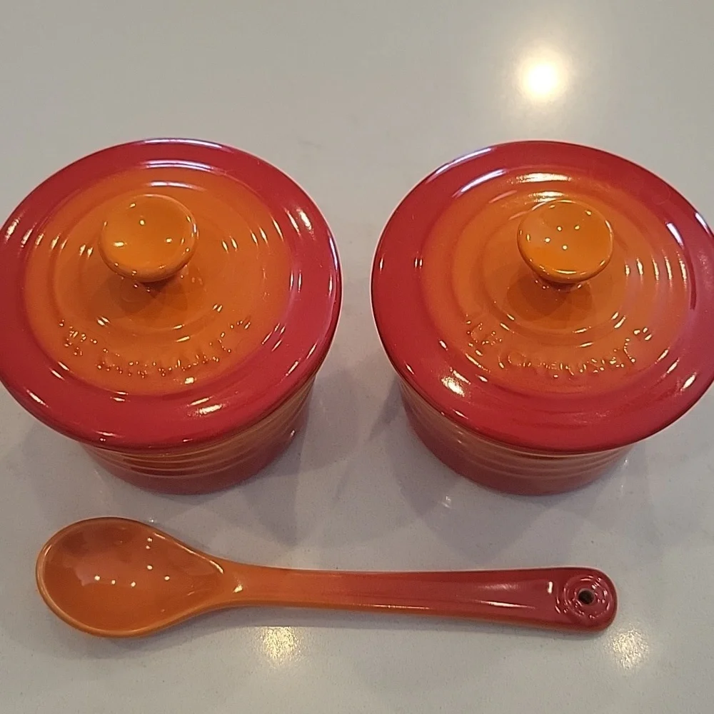Le Creuset Flame Orange Spice Containers / Food Storage With Spoon