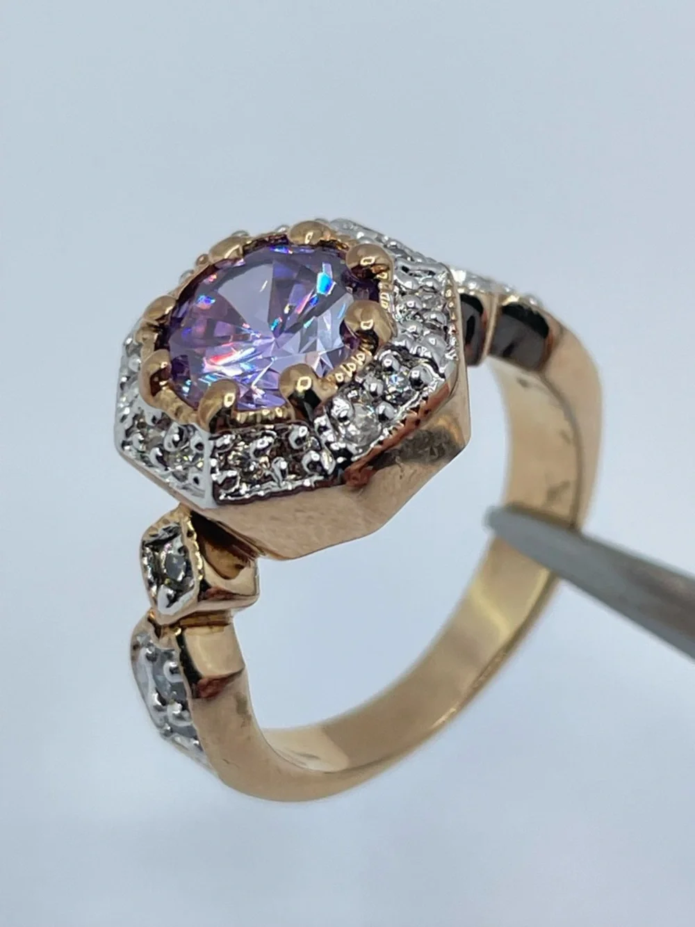 Swarovski stones brand