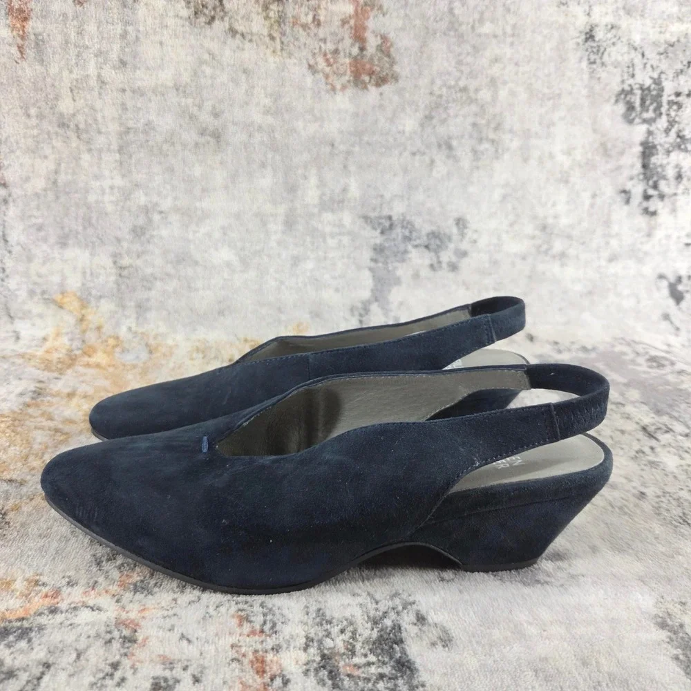 Eileen Fisher good gently