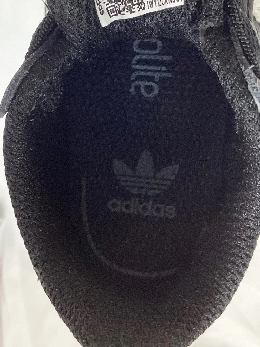 adidas little white