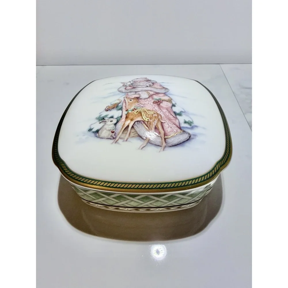 Fitz & Floyd Classic Choices Winter Holiday Lidded Trinket Box Candy Dish 5