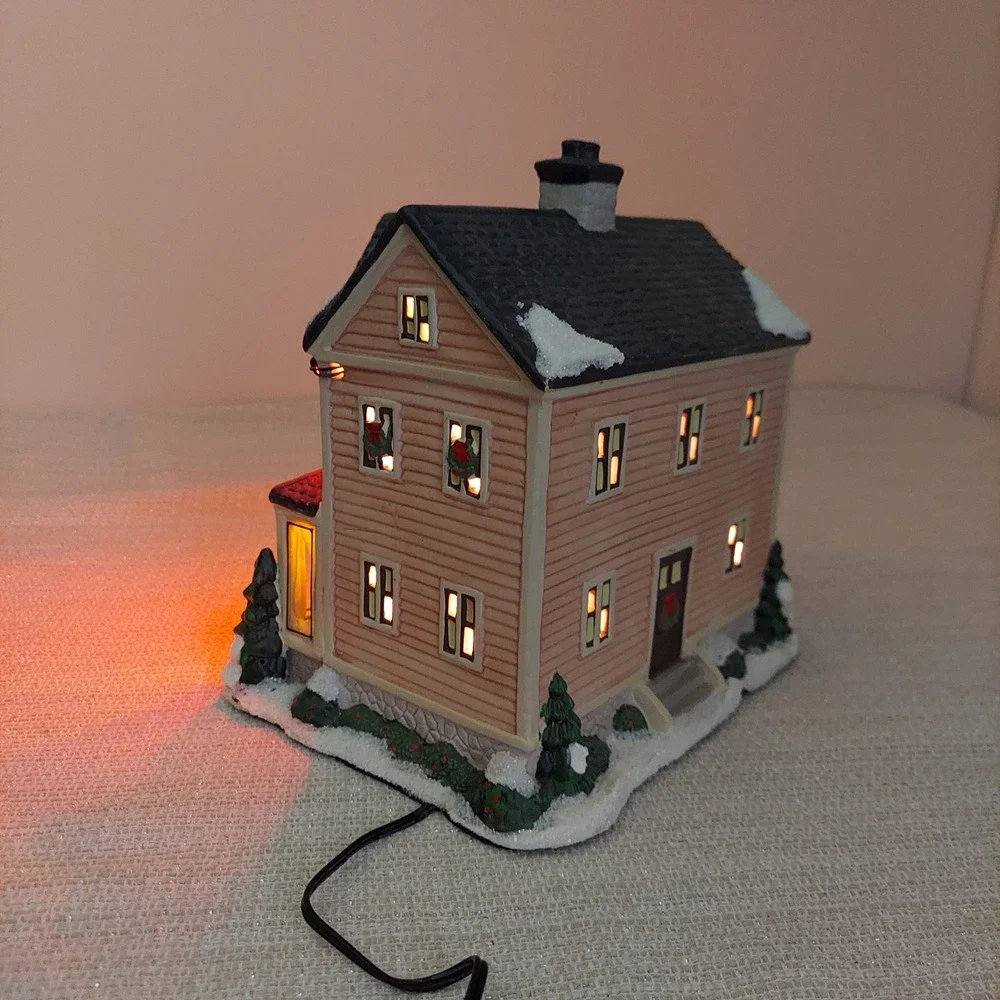 St. Nicholas Square into woman cozy