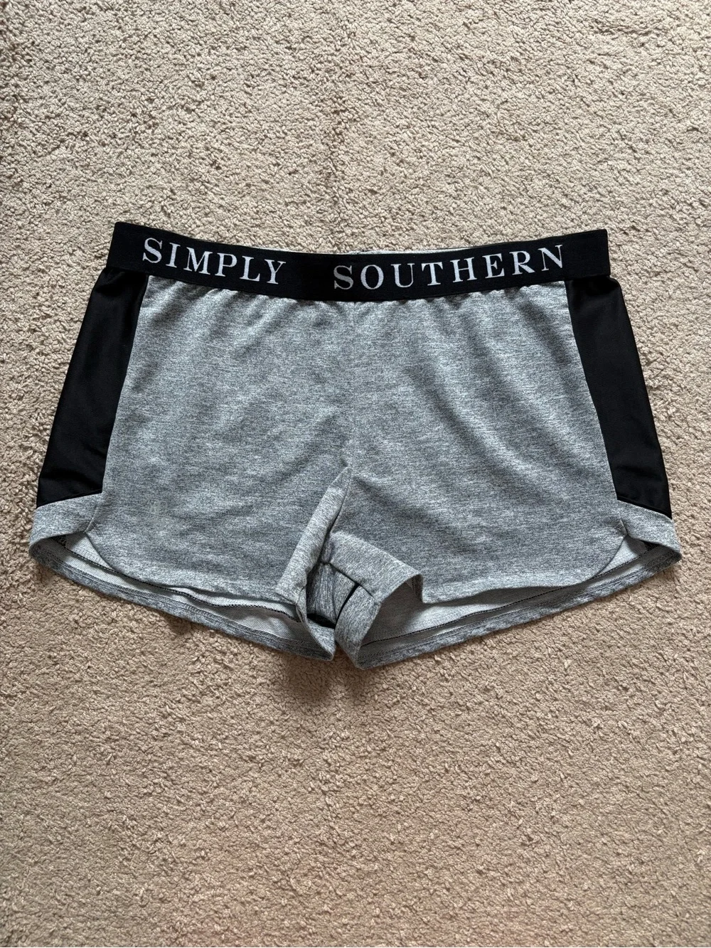 Simply Southern Shorts •Size XL