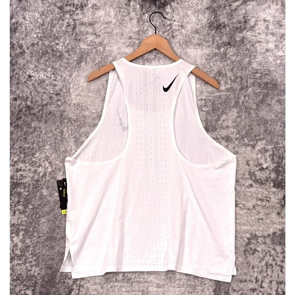 Nike new tags