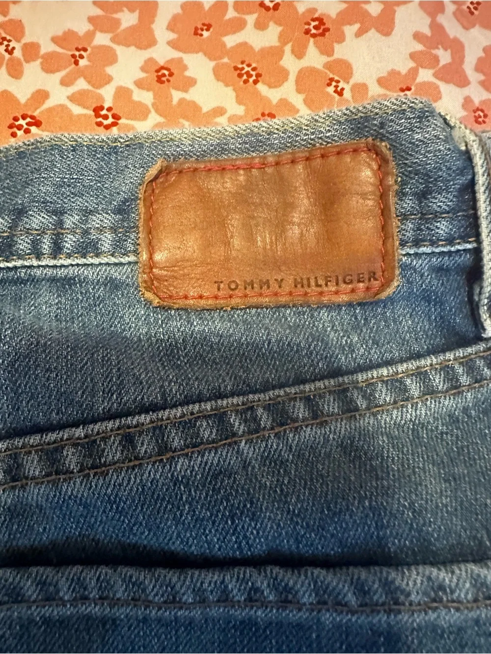 Tommy Hilfiger size 31