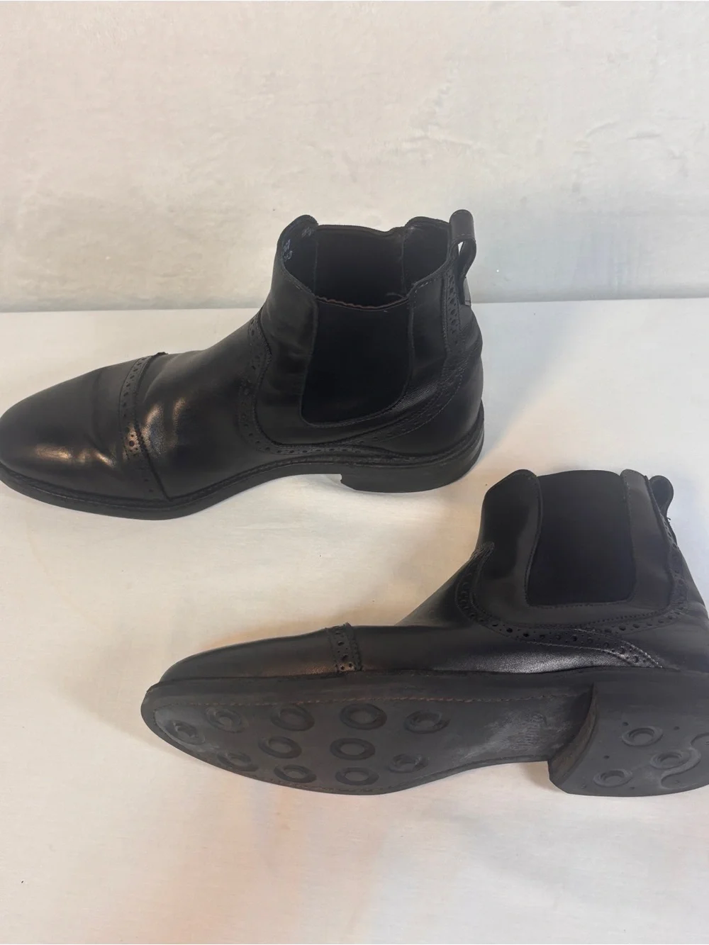Allen Edmonds excellent pre