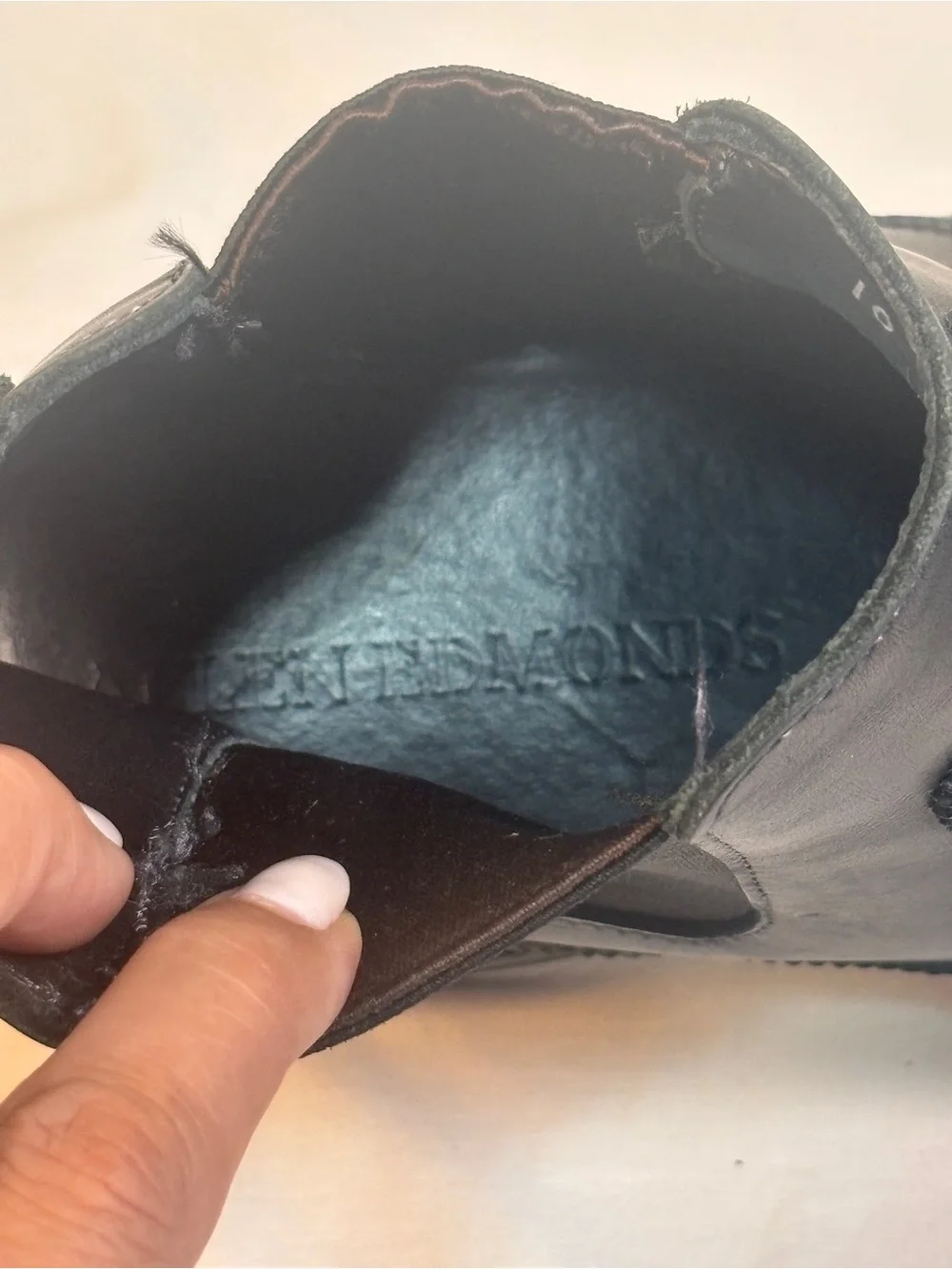 Allen Edmonds excellent pre