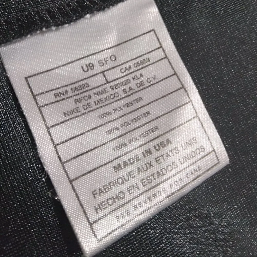 Nike excellent size p2p=25