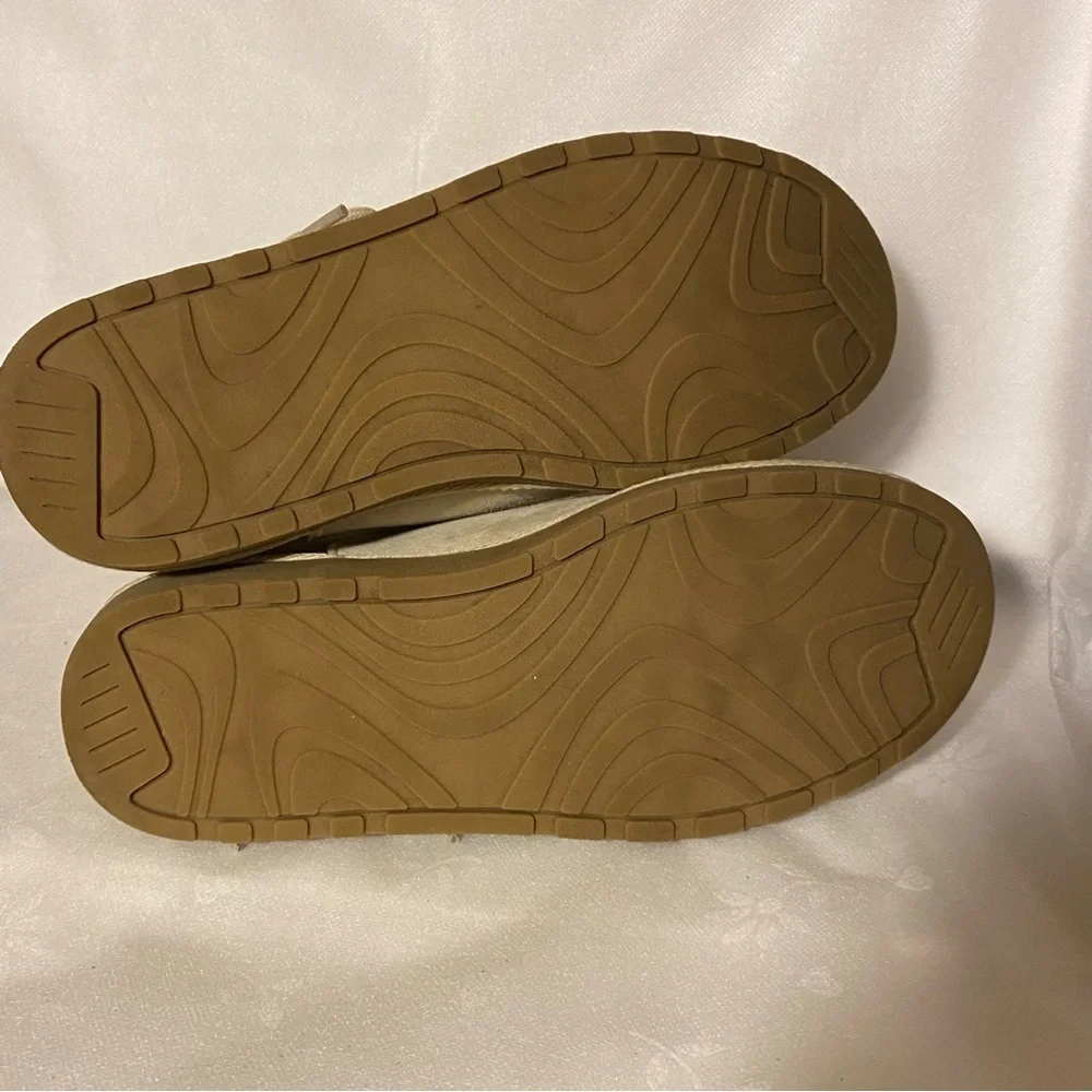 N/A preowned stains size