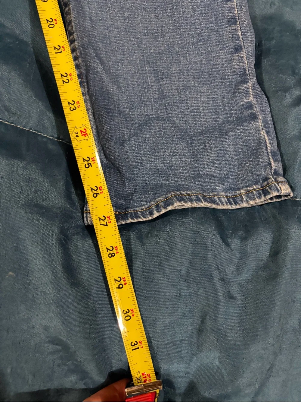 Hollister slim straight